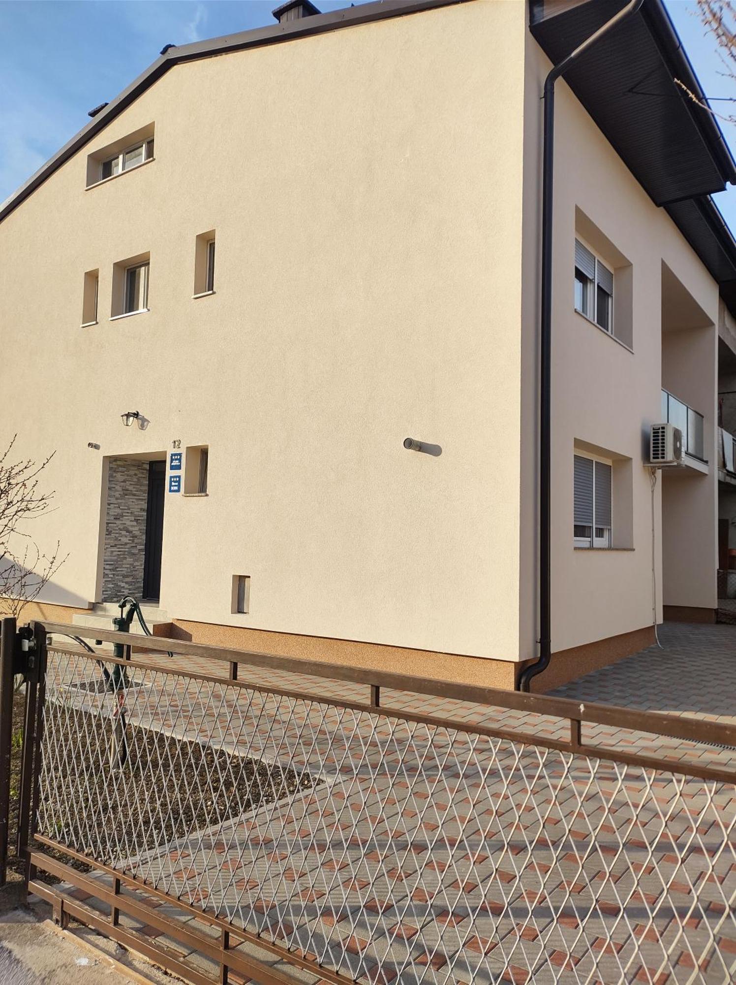 Happy Apartment Karlovac Dış mekan fotoğraf